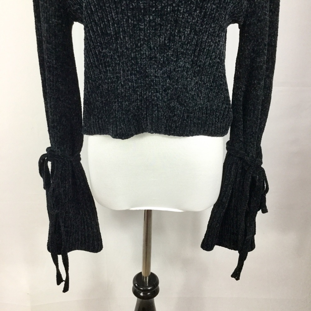 Lovers + Friends Parkwood Sweater Cropped Chenille Tie Bell Sleeve Black Size S - Picture 6 of 16